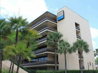 Rosen Inn at Pointe - 8