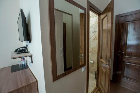 MAXX inn - 24