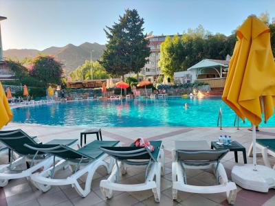 Marti la Perla - Adult Only+16 - 47