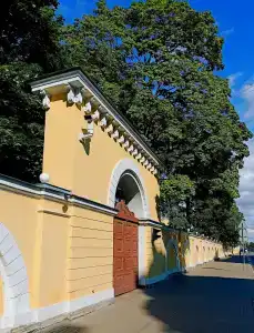 Таврическая - 68