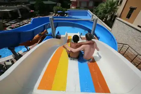 Almera Park Apart - 34