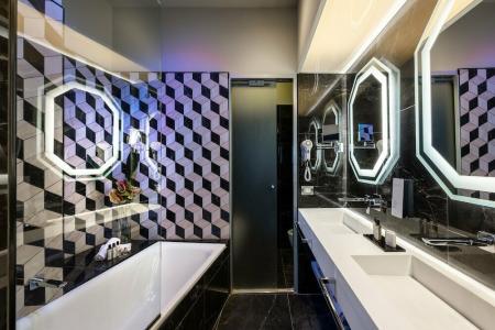 Dharma Luxury - 27