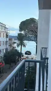 La Fleur Boutique - 1