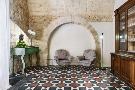A.D. 1768 Boutique - 7