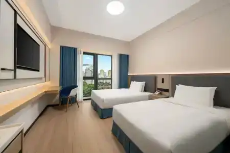 Holiday Inn Express Shanghai Putuo by IHG - 2