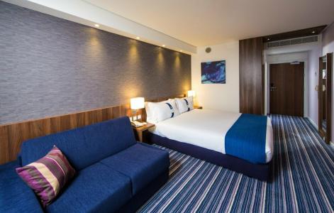 Holiday Inn Express Lisbon Airport by IHG - 35