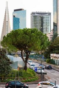 Amica Geniale - 1