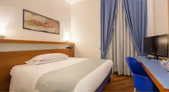 Best Western Plus Plaza Napoli - 40