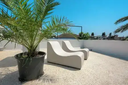 Delight Deluxe & Spa - 4