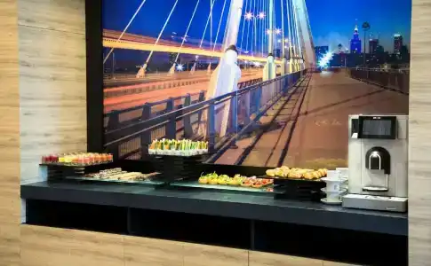 Golden Tulip Warsaw Airport - 5