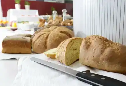 Alexandra Elegance Bridging Generations - 40