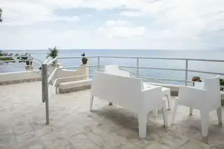 Blue Bay - 41