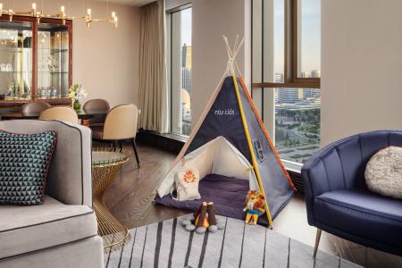 The Ritz-Carlton - 12