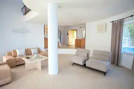 Mekvins Deniz Feneri Lighthouse - 24