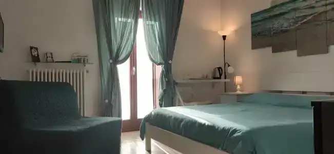 Bed & Breakfast Tra le Mura - 8
