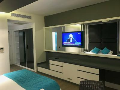 Oyster Boutique - 35