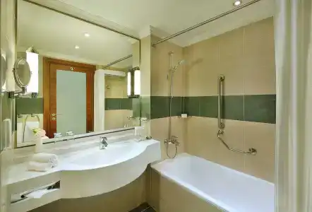 Crowne Plaza Amman by IHG - 18