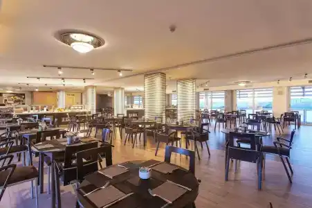 Occidental Aran Park - 3