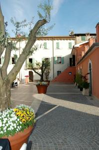 Corte San Luca Apartments - 43