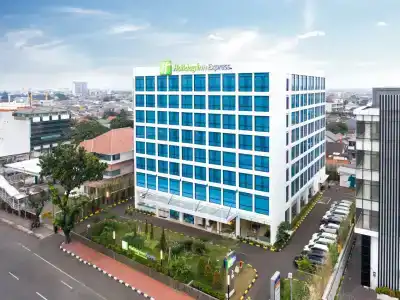Holiday Inn Express Jakarta Menteng - 15