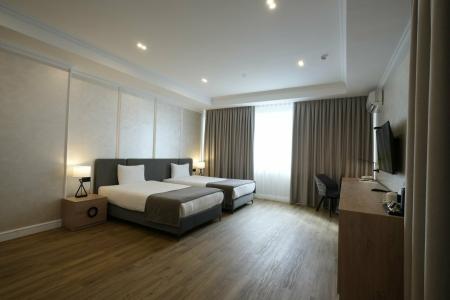 Golden Dragon ApartHotel - 9