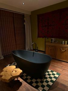 YURTA Boutique - 37