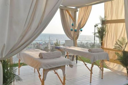 Ons Oceanfront Adults Designed - 44