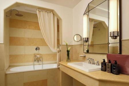 Grand Savoia Genova, Curio Collection by Hilton - 7