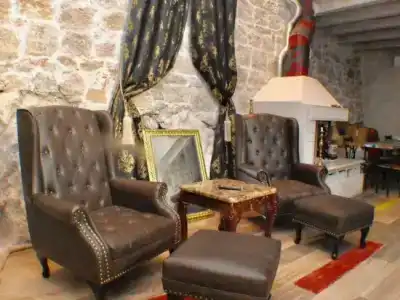 Heritage Palace Varos - Mag Quaint & Elegant Boutiques - 43