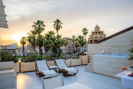 Caportigia Boutique - 0