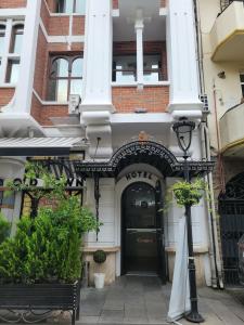 Old Town - 97