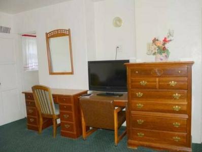 Crystal Lodge Motel - 15