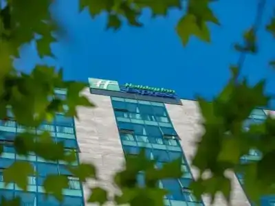 Holiday Inn Express - 29