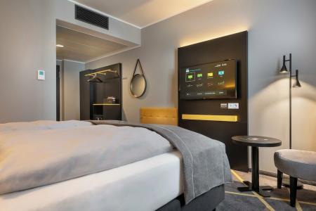 Holiday Inn - the niu, FURY ASCHHEIM MESSE by IHG - 13