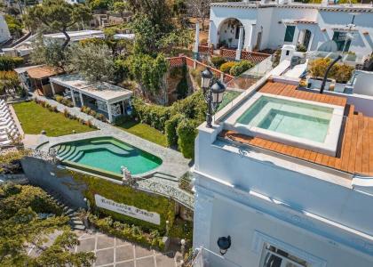 Luxury Villa Excelsior Parco - 17