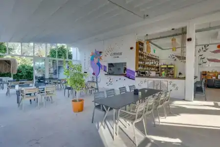 Contess By Faros - 15