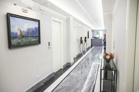 Correnti Boutique - 7