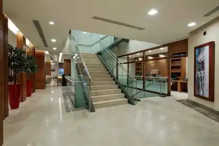 Hilton Garden Inn - 13