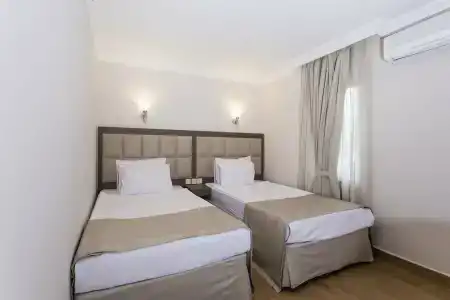 Moonshine & Suites - 46