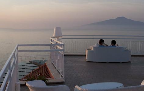 Regina Sorrento - 27