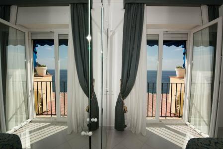 Weber Ambassador - 21