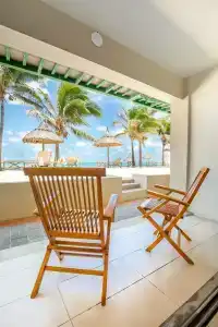 Le Peninsula Bay Beach Resort & Spa - 5