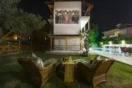 Amore Teki̇Rova - 13