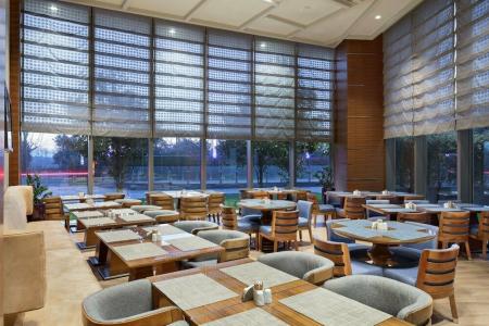 Hampton by Hilton - 27