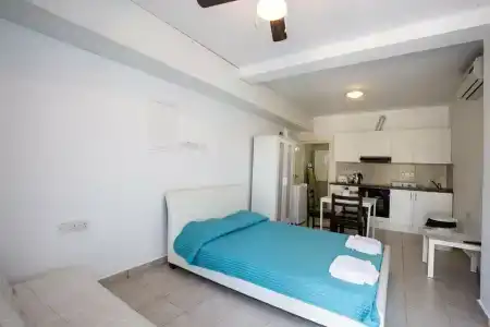 Nissi 49 Apartments - 31