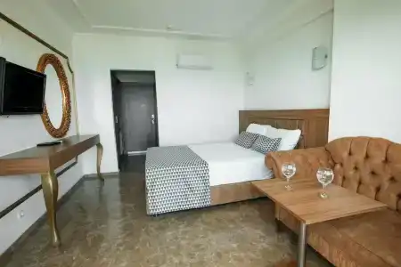 Kristal Beach - 21
