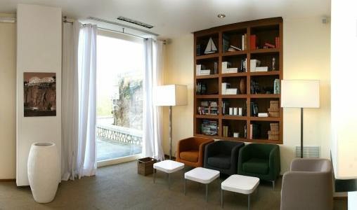 Rota Suites - 32