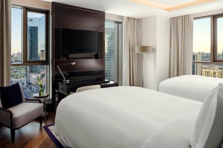 The Ritz-Carlton - 15