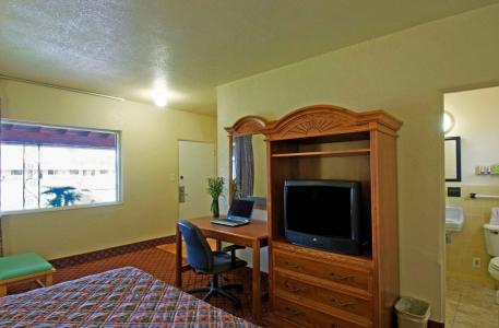 American Inn of Daytona - 17