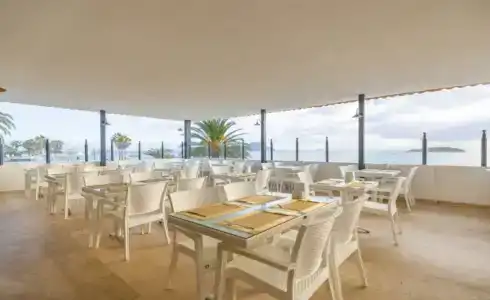 Ladonias Luna Beach Resort - 33